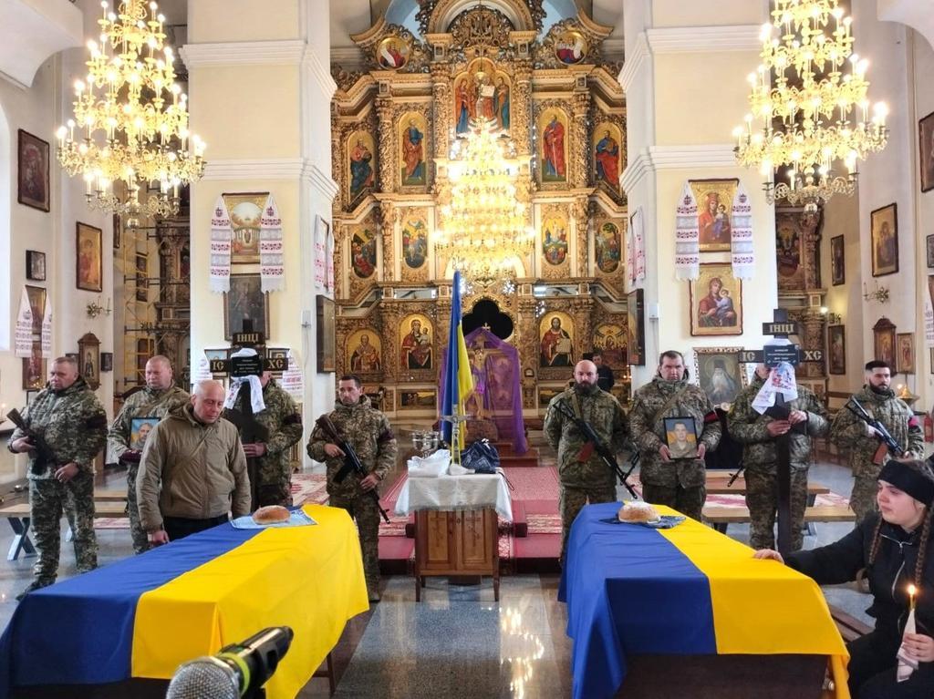 Полтавська громада попрощалась із загиблими захисниками України