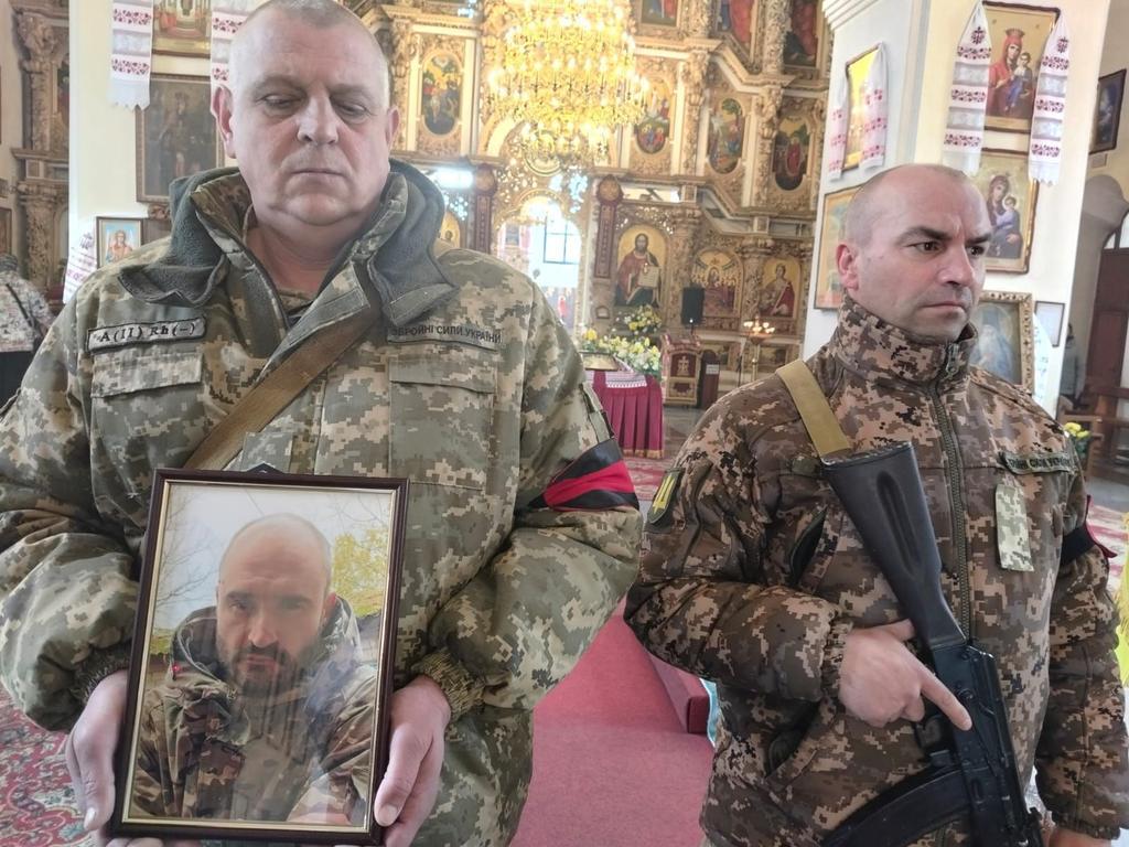 Полтавська громада попрощалась із загиблим захисником України