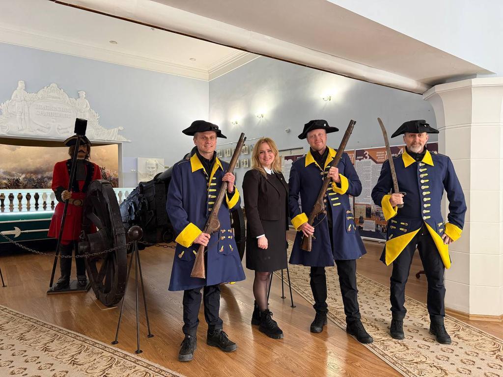 Шведські рятувальники завітали до музею Полтавської Битви