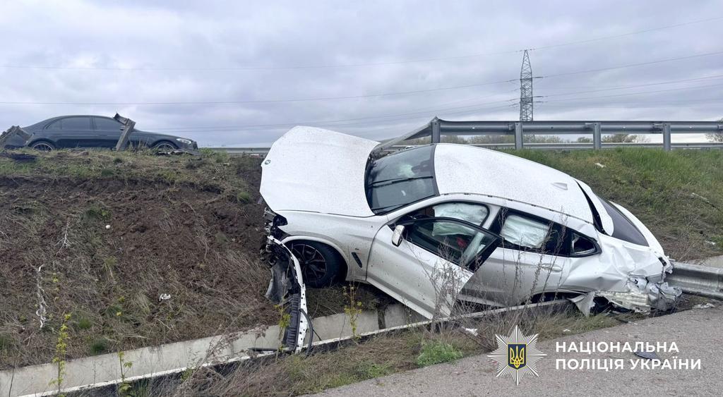 У Полтавському районі водій BMW загинув у ДТП