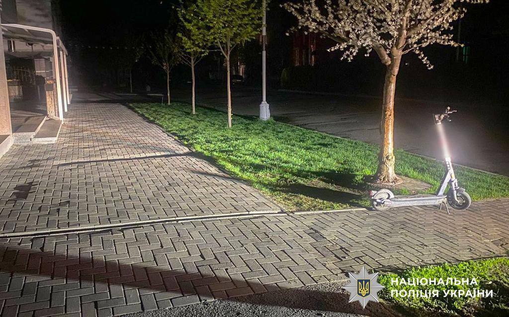 У Полтаві юнак на самокаті збив жінку