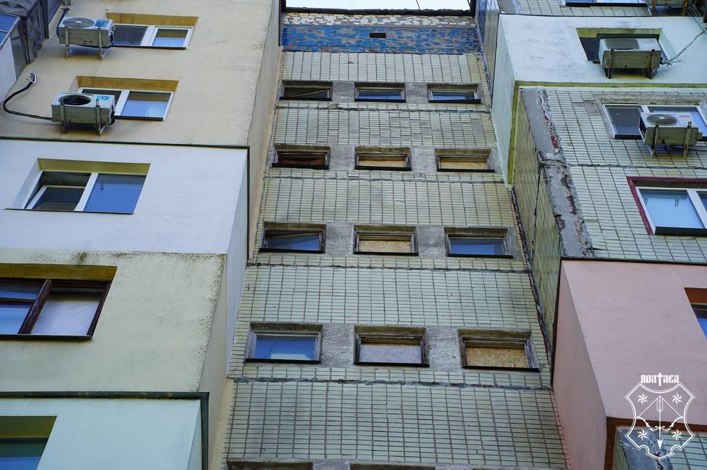 Шестеро полтавців продовжують лікування після ракетного удару