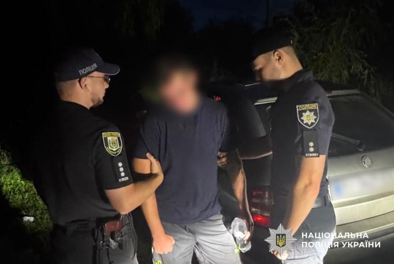 У Полтаві поліцейські затримали 25-річного закладника