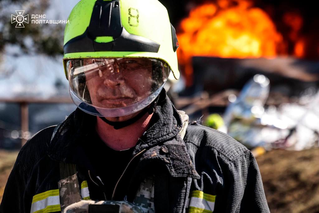 На Полтавщині ворожий дрон впав на територію промислового підприємства