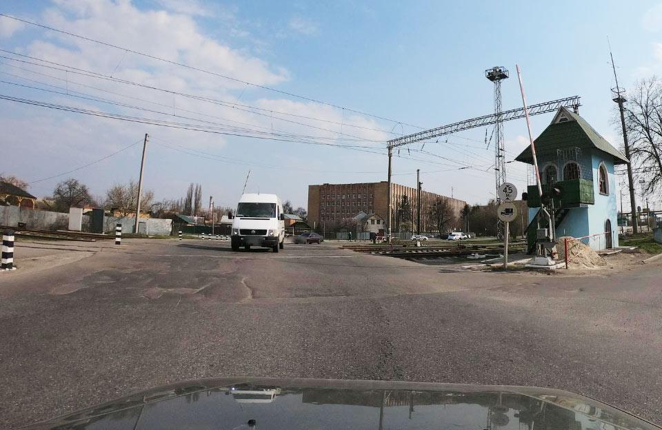 У Полтаві на 2 дні перекриють Зіньківський переїзд