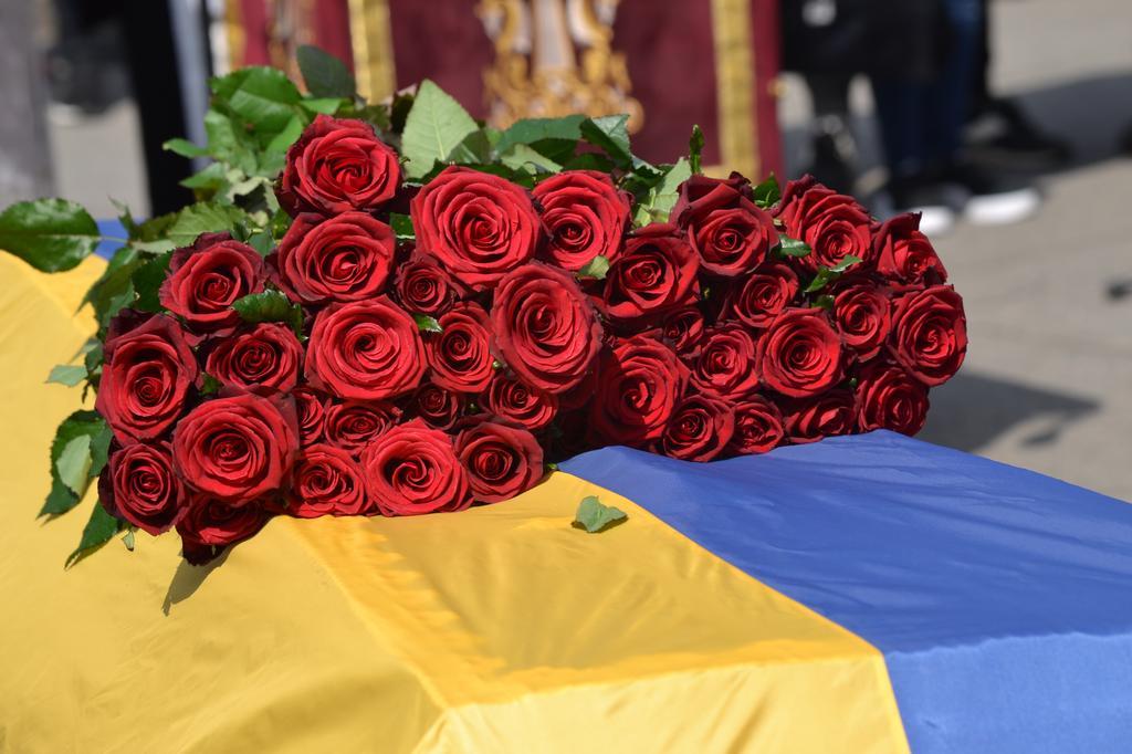 Кременчук провів в останню путь чотирьох захисників України