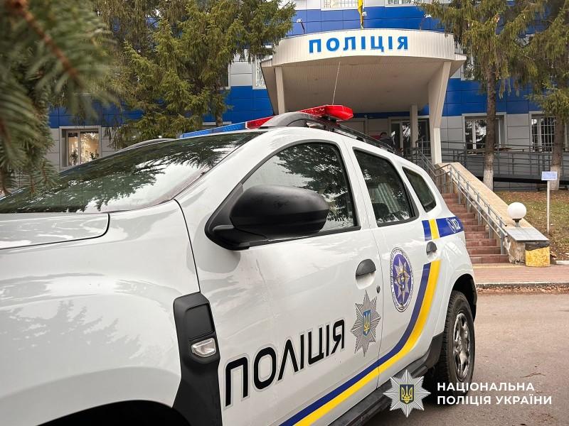 На Миргородщині малолітня дитина випала з вікна