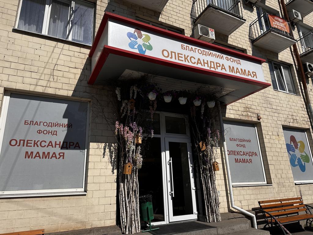 Олександр Мамай знову планує роздавати продуктові набори пенсіонерам у Полтаві