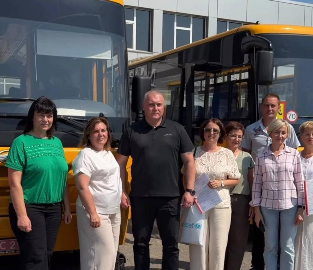 23 автобуси придбали для школярів Полтавщини