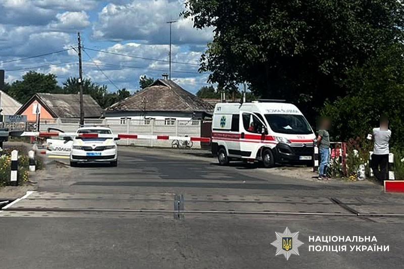 У Заводському пенсіонерка потрапила під потяг