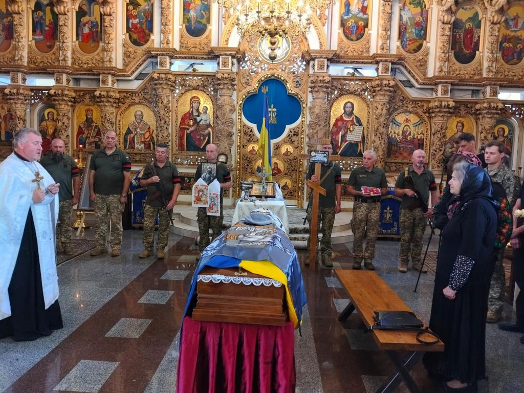Полтавська громада попрощалась із загиблим захисником України