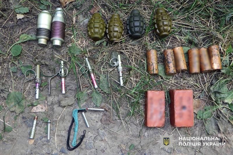 У одному з мікрорайонів Полтави знайшли гранати та вибухівку