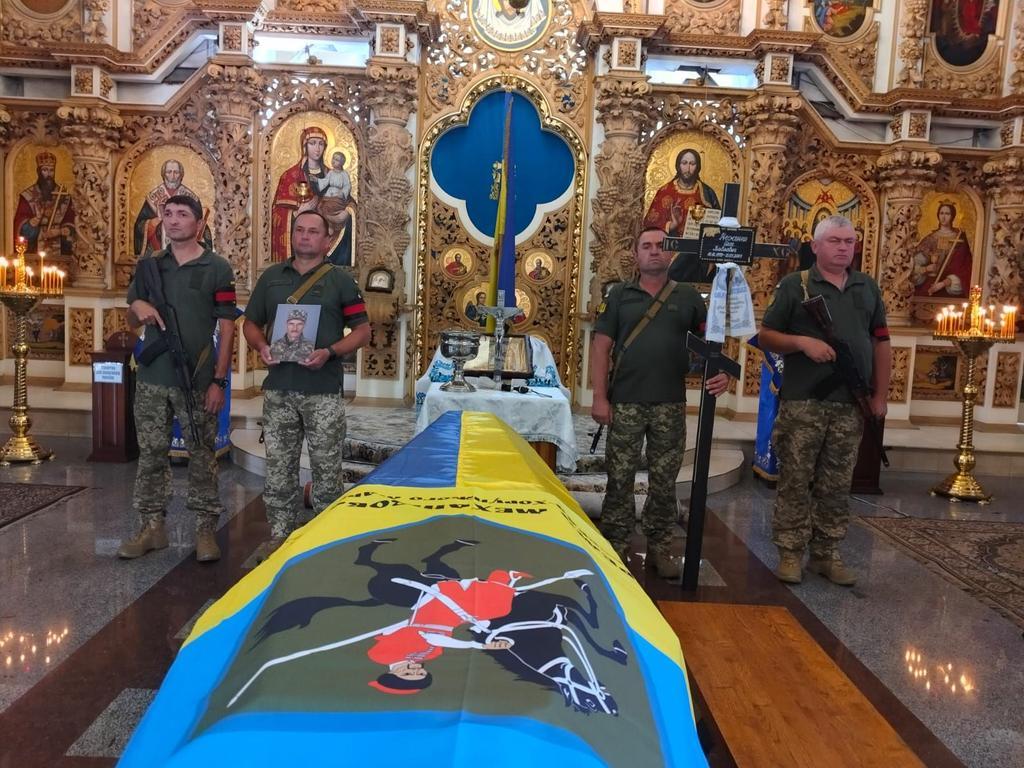 Полтавська громада попрощалась із загиблим захисником України