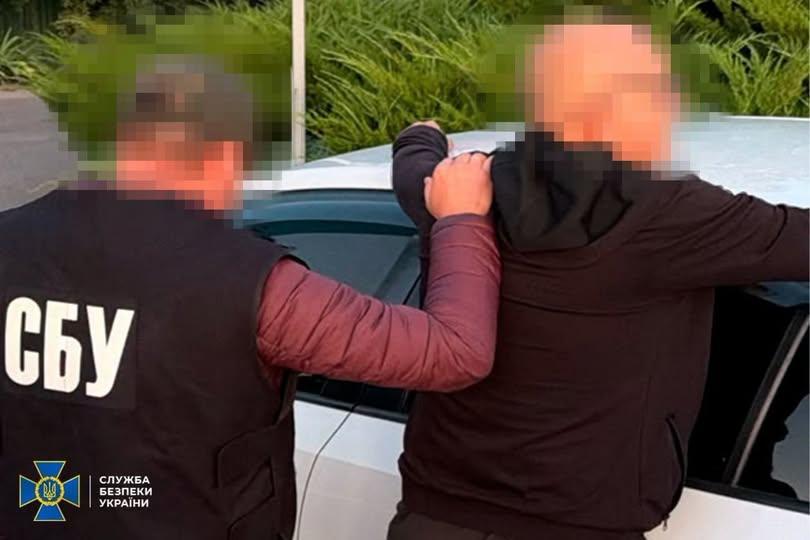 СБУ та Нацполіція викрили посадовця Полтавського обласного ТЦК та СП на вимаганні неправомірної вигоди