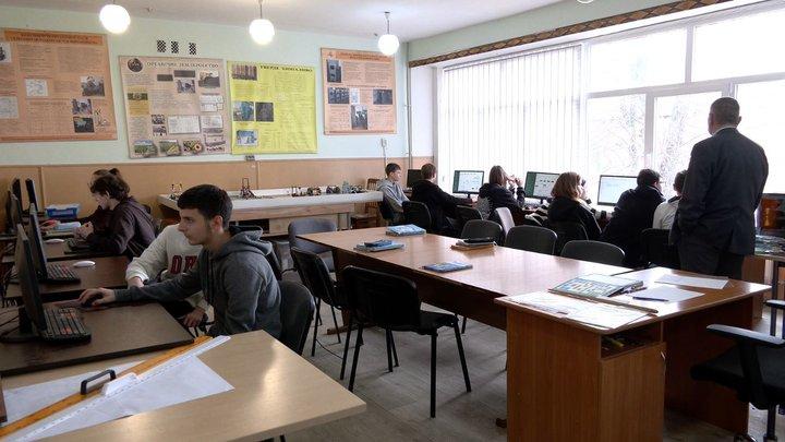 Як працюють медзаклади та школи Полтави під час відключення світла