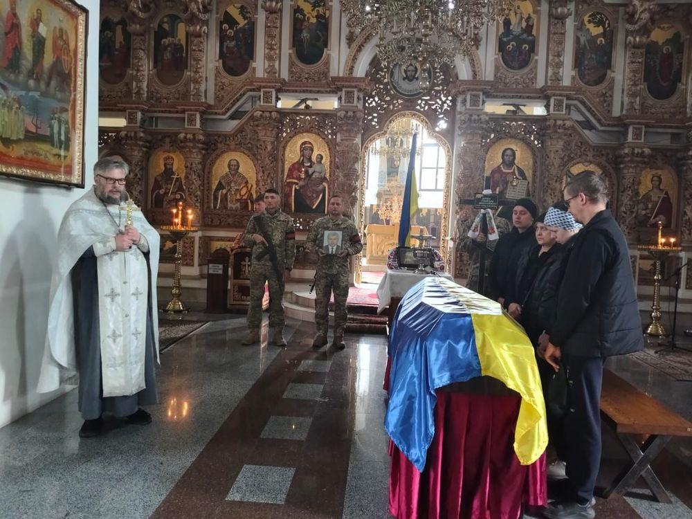 Полтавська громада попрощалась із загиблим захисником України