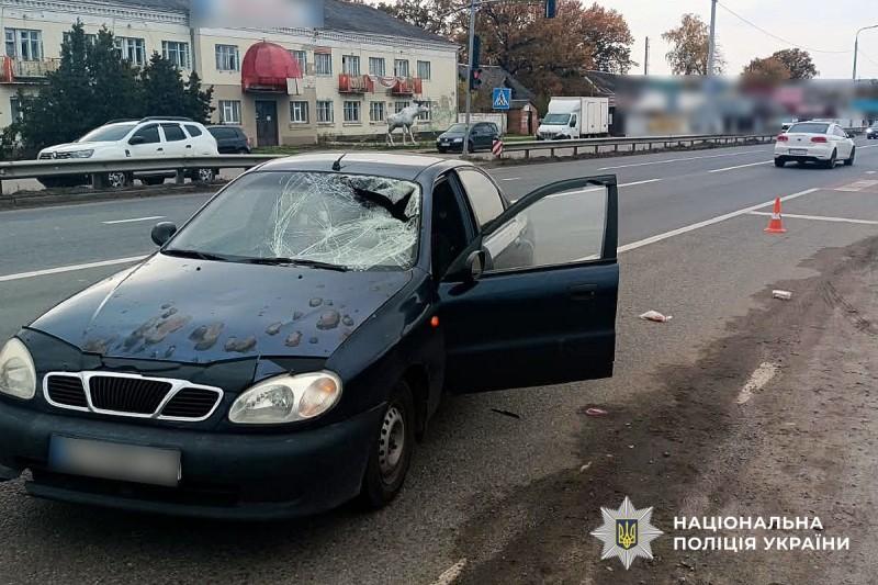 Під Полтавою легковик збив 19-річного юнака на пішохідному переході