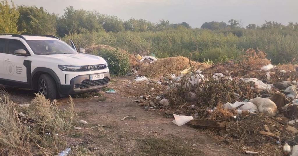 На Полтавщині ліквідували стихійне сміттєзвалище площею 120 квадратних метрів