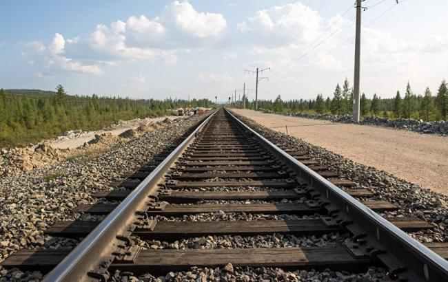 На Полтавщині пенсіонерку збив поїзд
