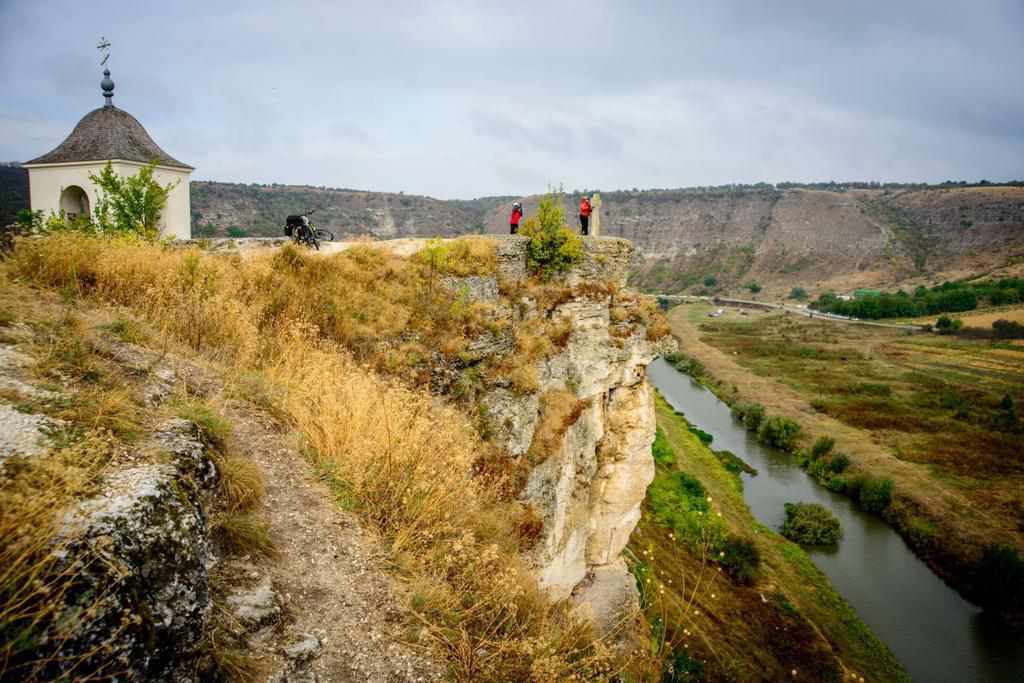 Чому варто їхати в Молдову: мандрівка полтавських велотуристів
