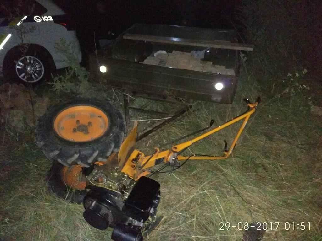 На Полтавщині п’яний чоловік побив жінку і втік на мотоблоці із двома маленькими дітьми