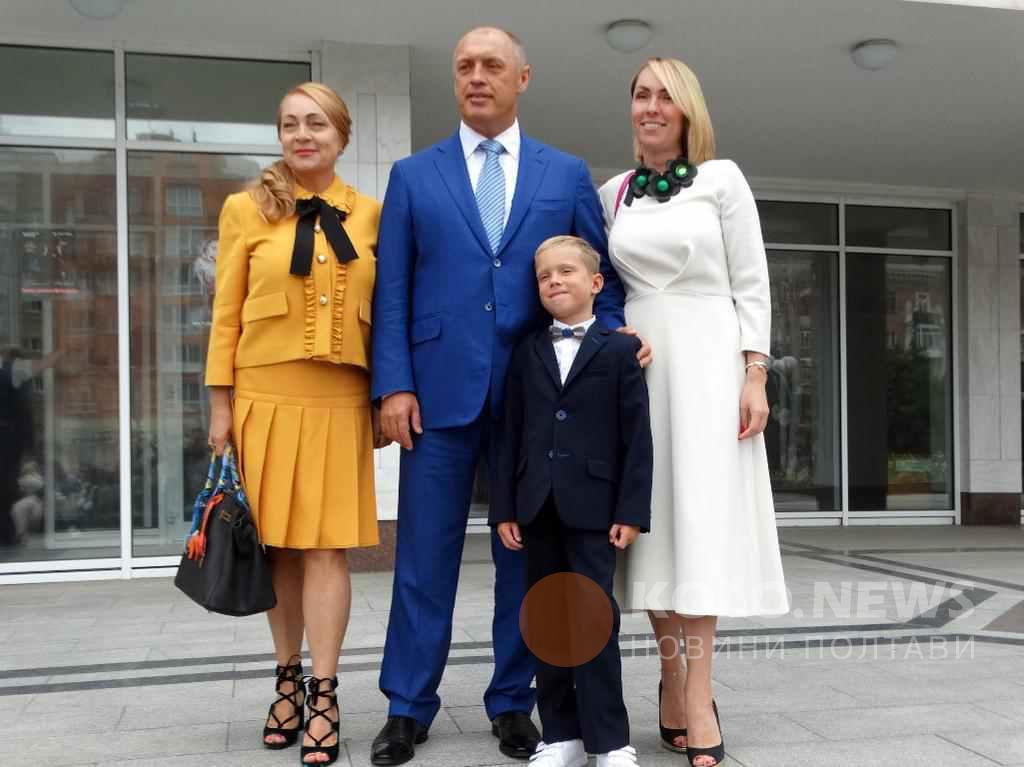 Мер Полтави, Маша та Ведмідь посвячували полтавську малечу у школярі. ФОТО