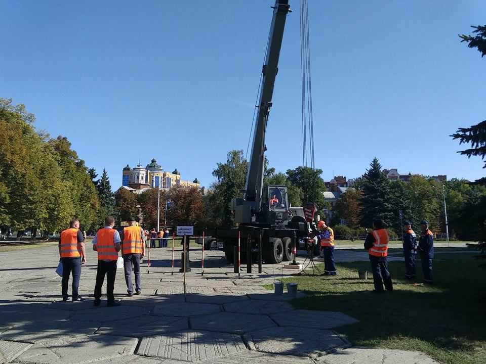 У Полтаві працівники водоканалу влаштували змагання на вправність. ФОТО