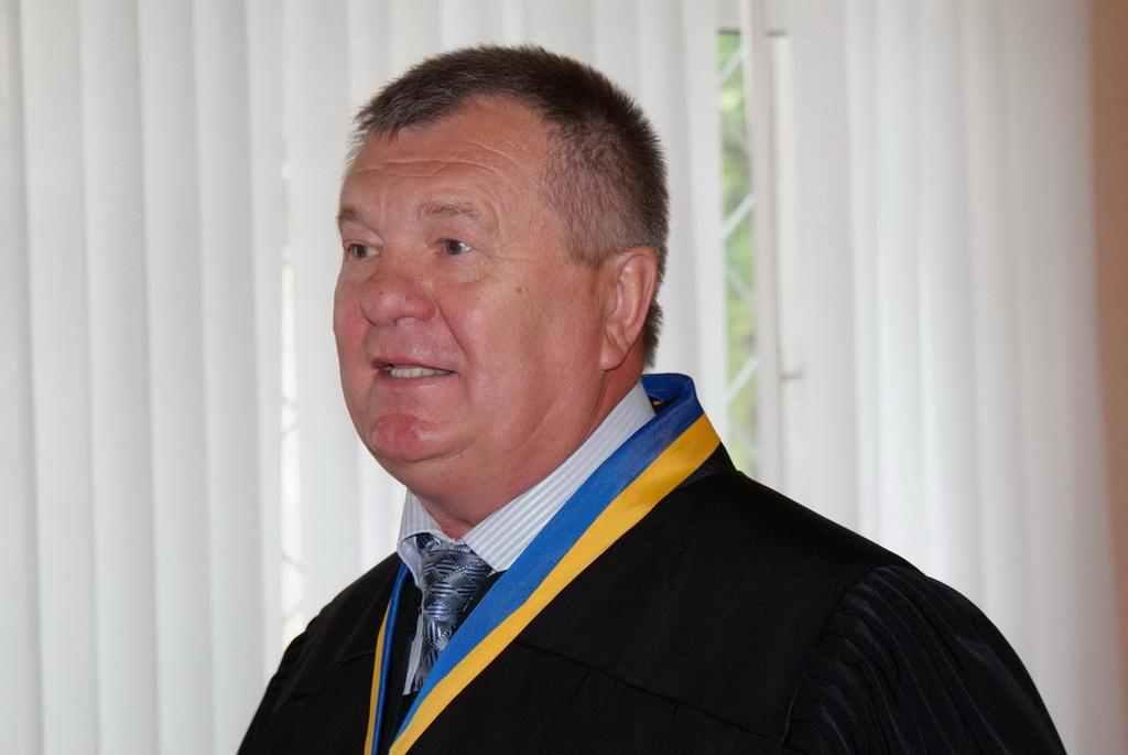 Полтавський суддя, який порушив Правила дорожнього руху, вимагає від поліції компенсацію