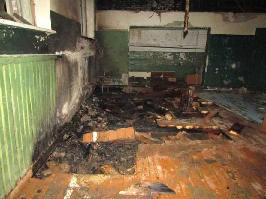 У Котельві на Полтавщині горіла стара школа