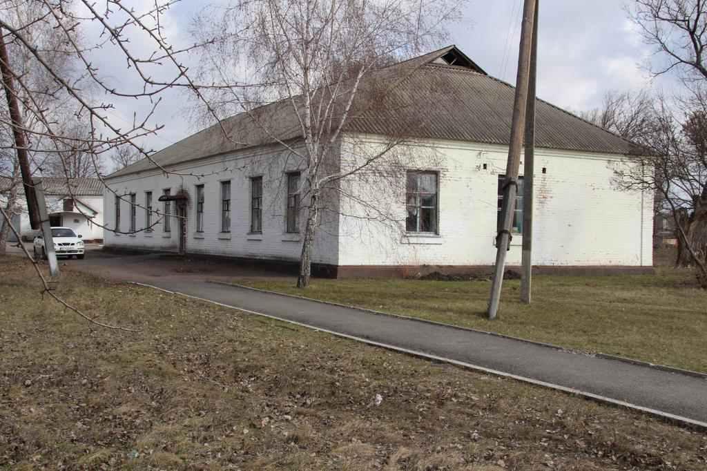 У Решетилівці, в покинутій будівлі терапевтичного відділення, зроблять службове житло