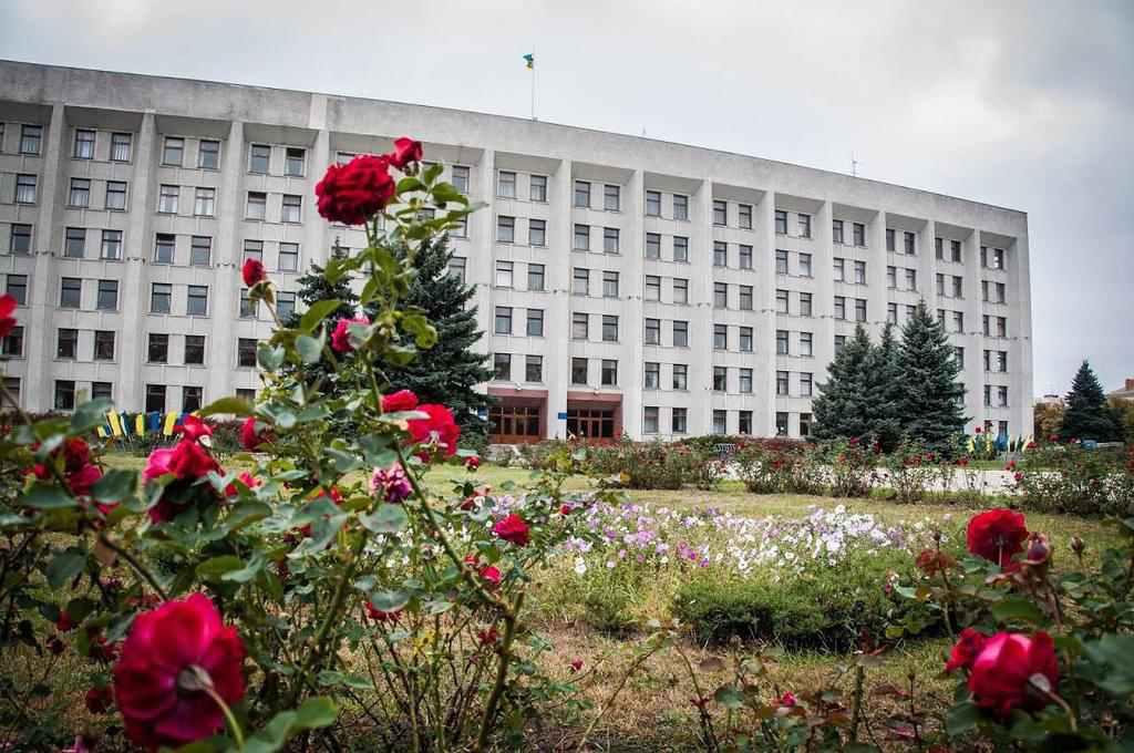 Надої, підтримка бізнесу та рейдерство: традиційна апаратна нарада в голови Полтавської ОДА