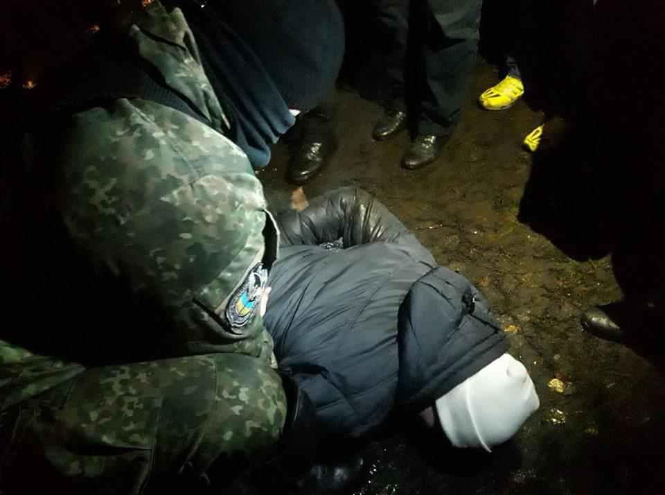 Що вирішили на сесії, яку скликали у вихідний через рейдерське захоплення агрофірми на Полтавщині. ВІДЕО. ОНОВЛЕНО