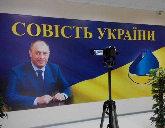 Чи роздаватиме влада Полтави цього року премії журналістам?