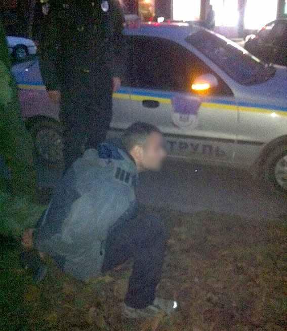 У Миргороді представники громадського формування затримали злочинця. ФОТО