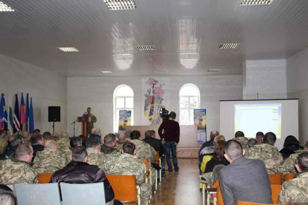 Військовий комісар Полтавщини: «По нічних клубах збирати призовників не будемо»