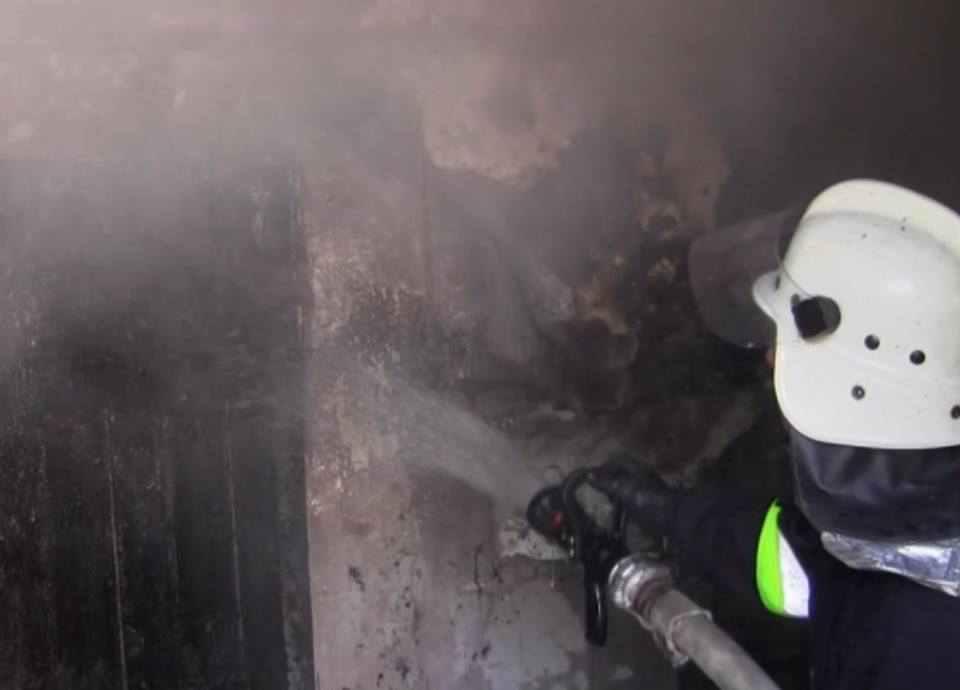 На Полтавщині вночі горіла господарча будівля