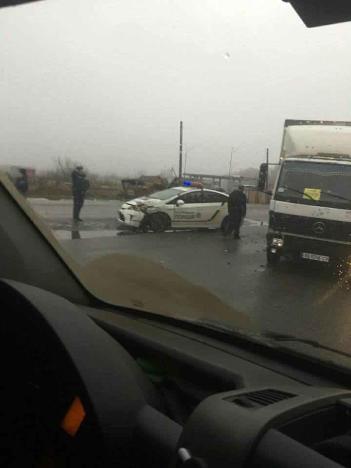Полтавські патрульні потрапили в ДТП. ФОТО, ОНОВЛЕНО