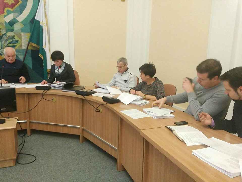 Бюджетна комісія у Полтаві: як довго та скандально розглядали «обсмоктаний» кошторис