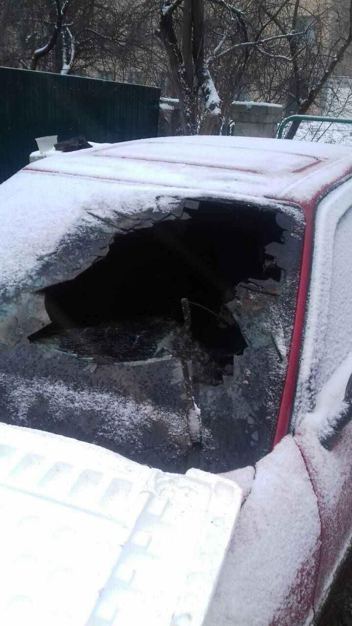 У Полтаві на Подолі горів автомобіль Audi