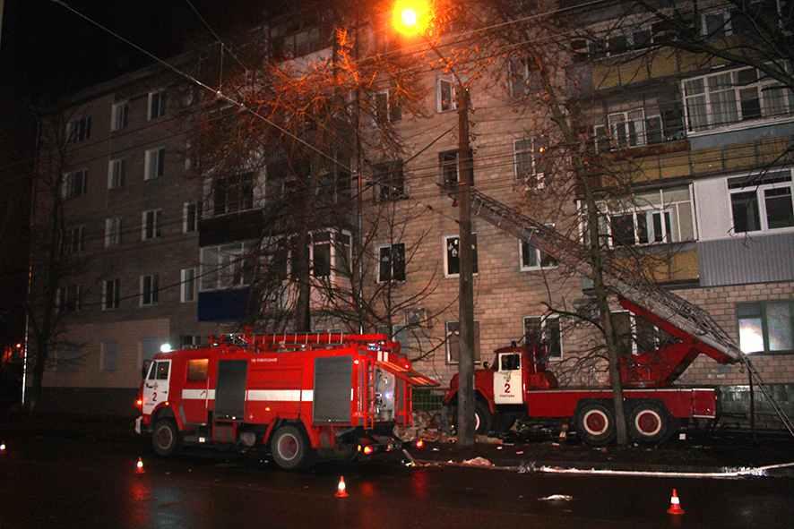 У Полтаві ліквідували пожежу в будинку на Халтуріна