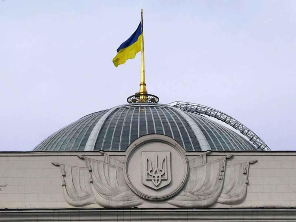 Хто з полтавських депутатів отримав компенсацію за житло та проїзд