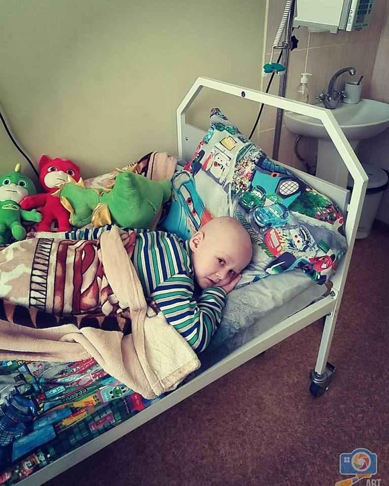 Шестирічному полтавцю Жені Панченку терміново потрібні донори крові