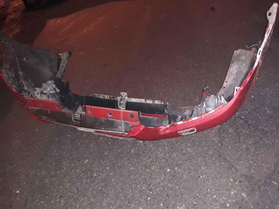 У Полтаві маршрутка потрапила в ДТП, обганяючи легковик справа. ОНОВЛЕНО. ФОТО