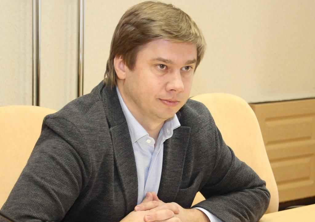 Голова Полтавської облради подав декларацію: чотири ікони, шуба, завод