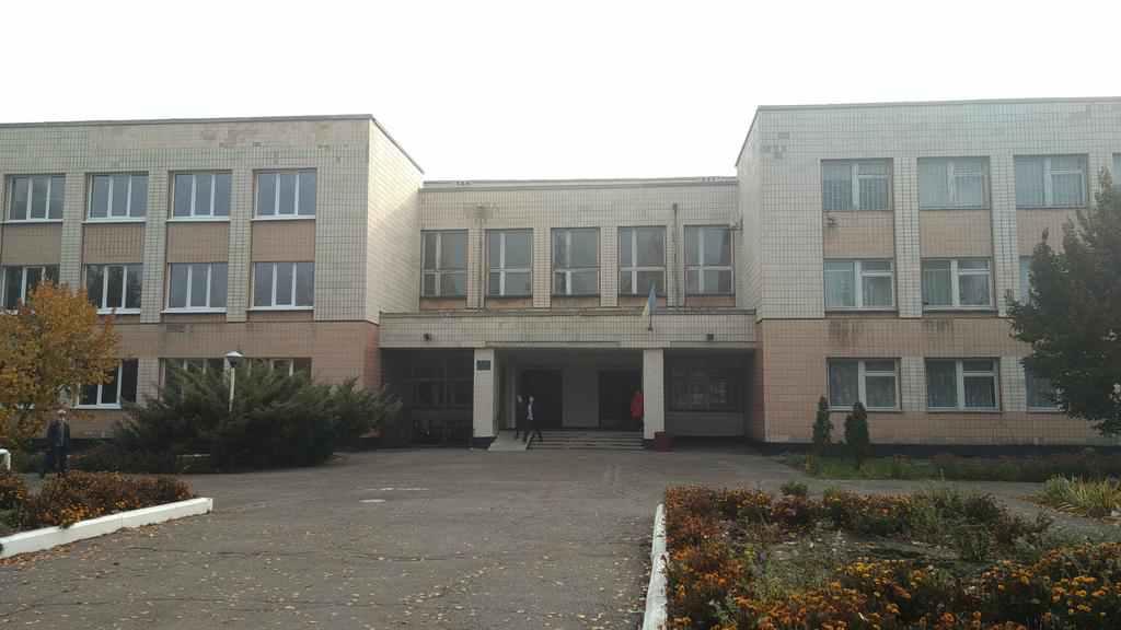 Закривати не можна лишити: голова ОТГ про школи громади на Полтавщині