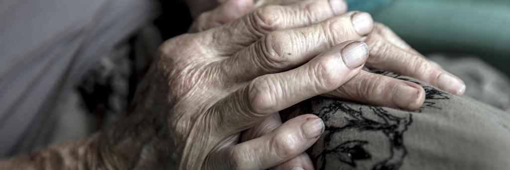 Нетвереза 18-річна полтавка побила 80-річну сусідку
