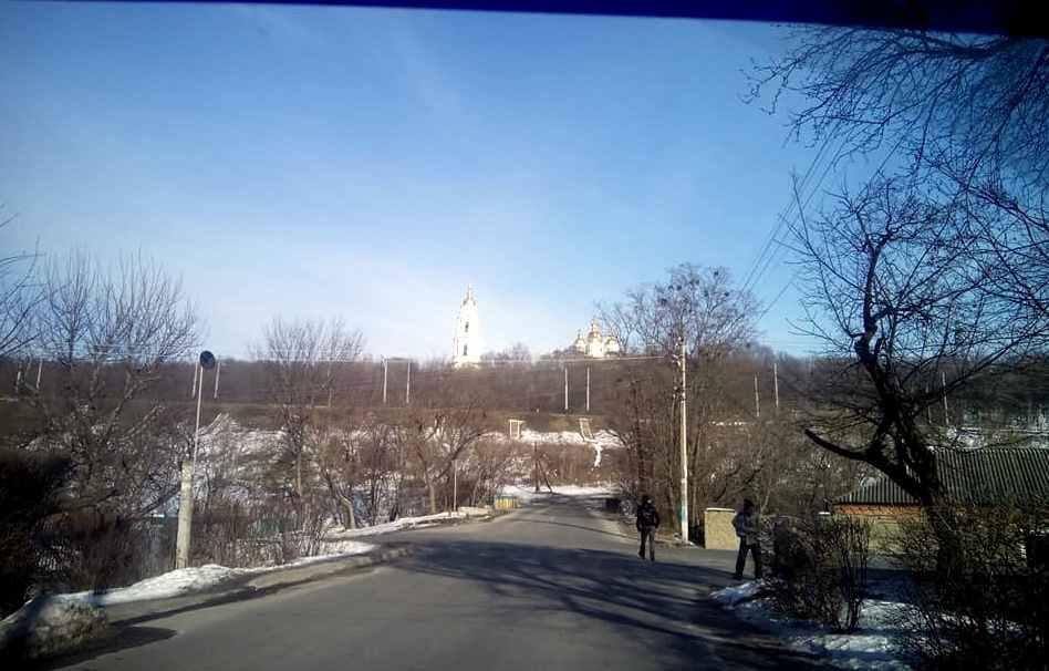 Полтавці висадили двері автобуса