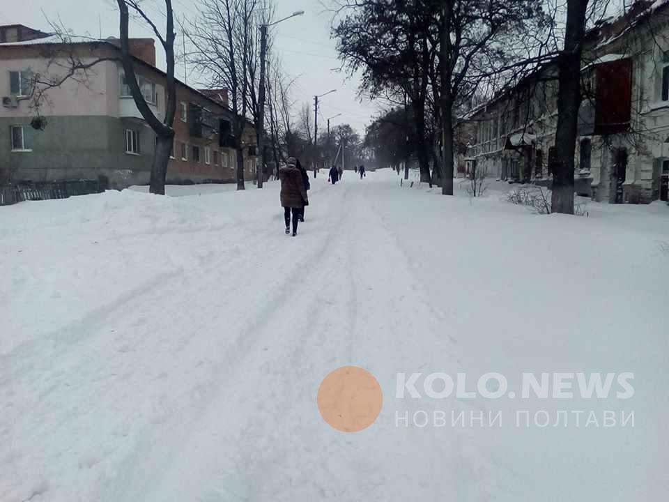 «У кучугуру звертав той, у кого чоботи вищі»: як полтавці діставалися на роботу