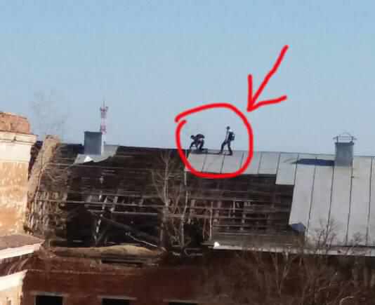 Небезпечні ігри: на даху кадетського корпусу в Полтаві знову бігали діти