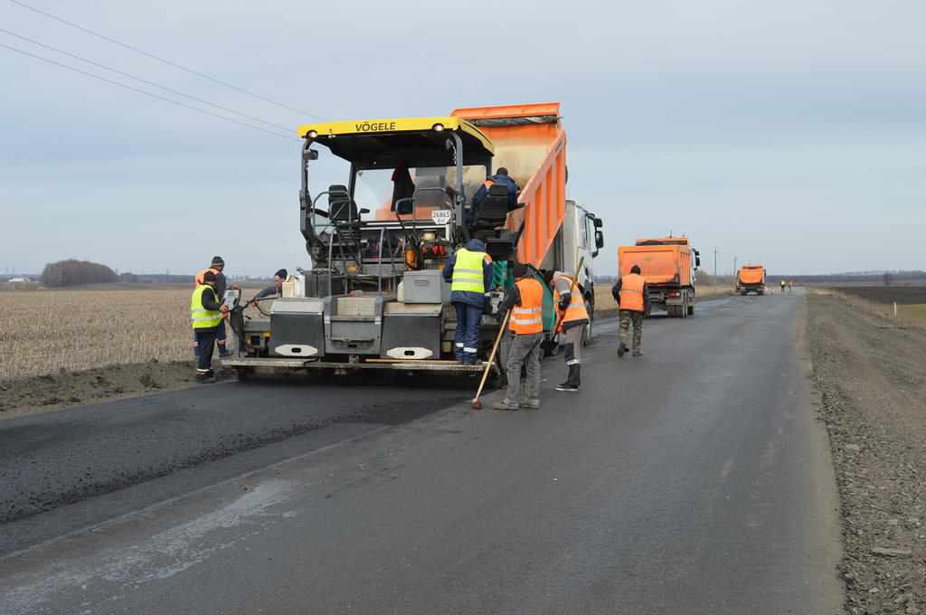 Уряд виділив Полтавщині понад 588 мільйонів гривень на ремонт доріг